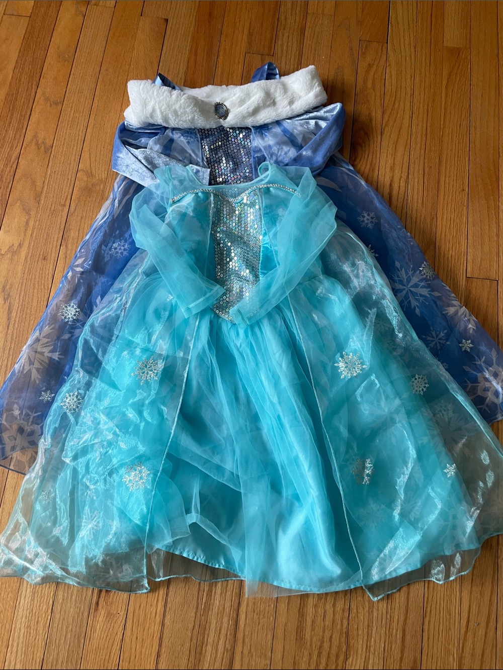 Frozen, Elsa dresses - set of 2